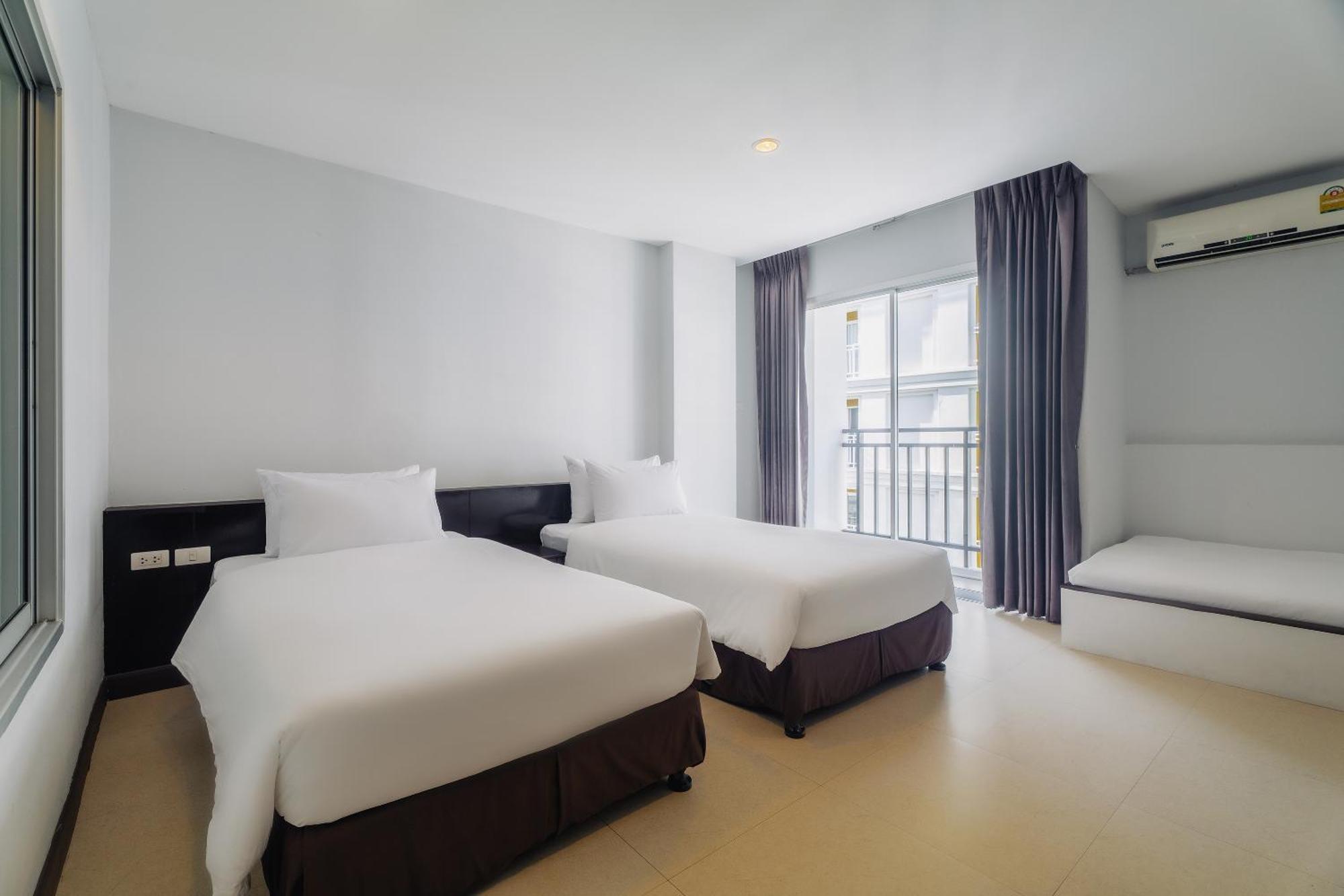 Di Yana Patong Hotel Bagian luar foto